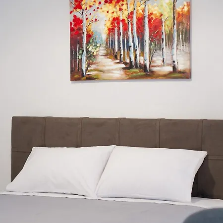 Apartment Old Town 1 *