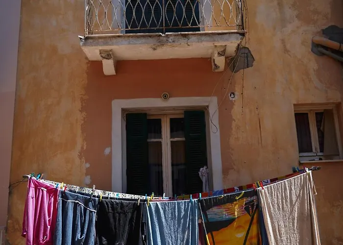 Old Town Studios, Corfu * Corfu (city)